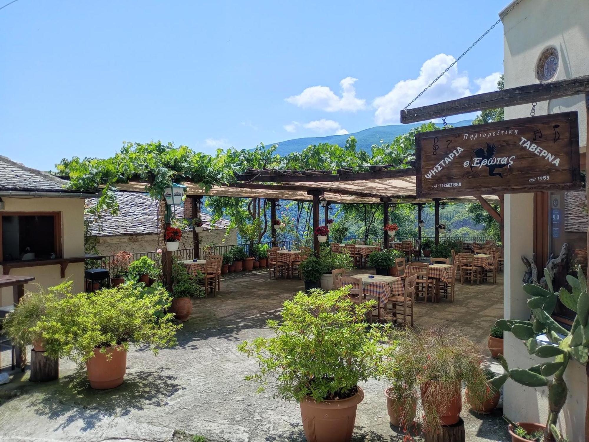 Hotel Erotas Agios Dimitrios  Exterior photo